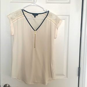 Express short sleeve blouse cream